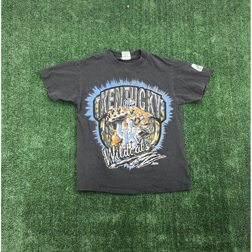 Rare Vintage 90's UK Kentucky Wildcats NCAA Champions T-Shirt Adult Medium